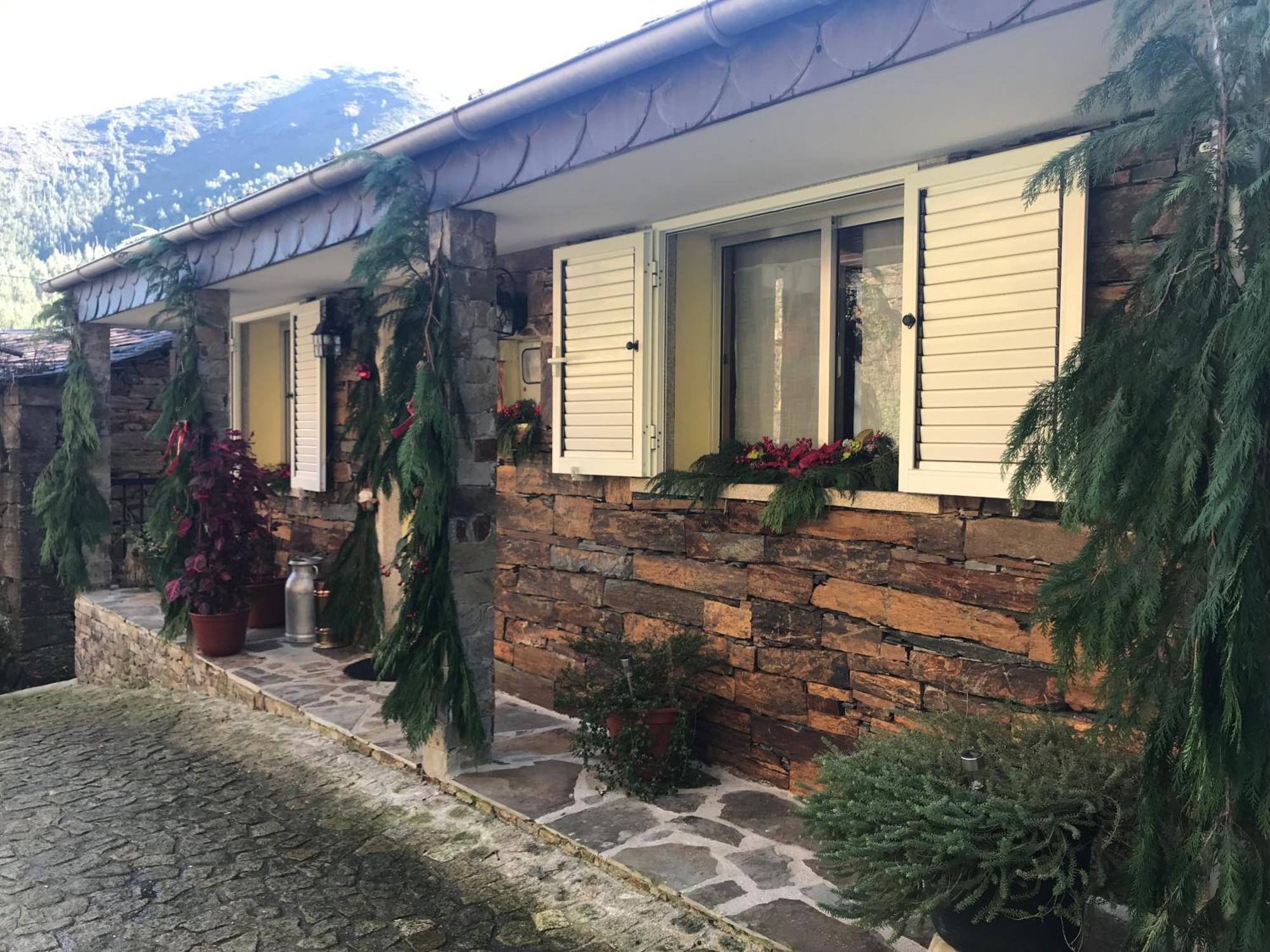 Ferienwohnung O Refugio Do Mineiro Arouca Exterior foto